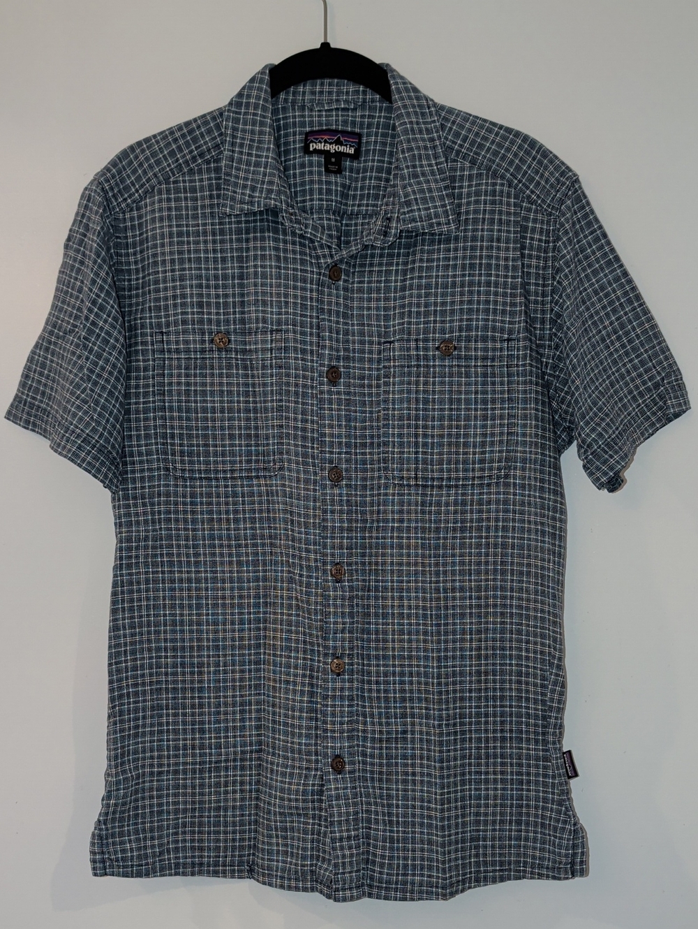 Patagonia Organic Cotton/Hemp Blue Plaid Button Down Short Sleeve Collared Shirt